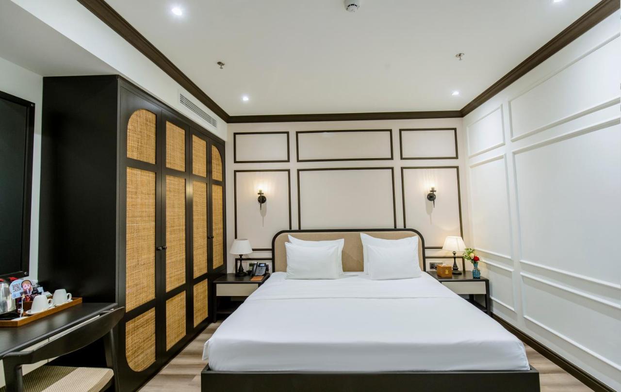 Hotel Khach San Robin Gia Nghia Extérieur photo