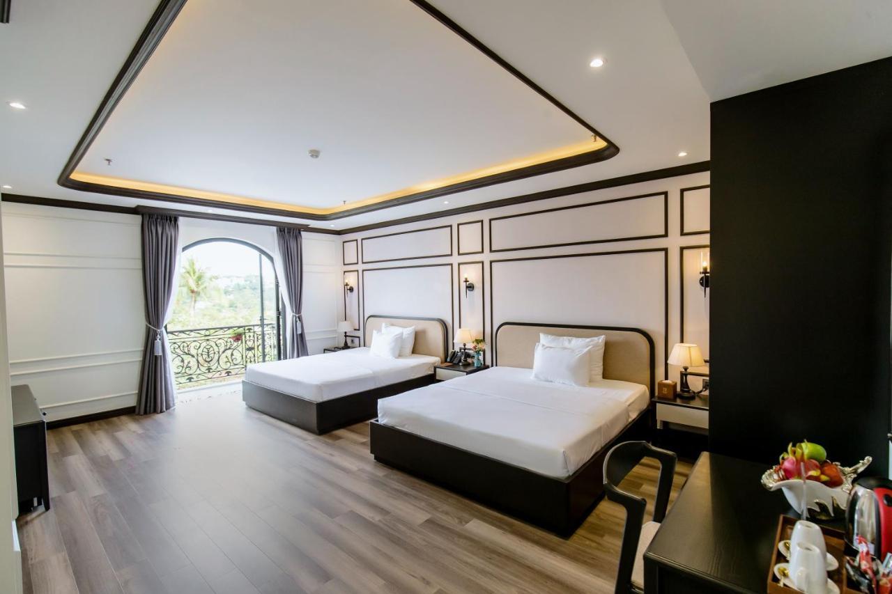 Hotel Khach San Robin Gia Nghia Extérieur photo